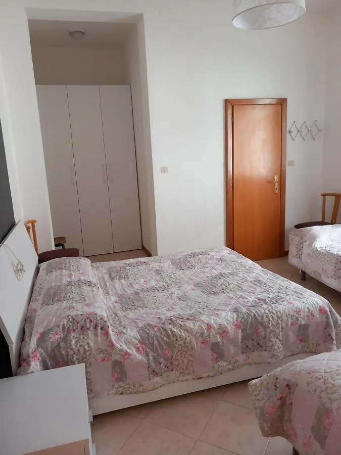 דירה לידו די ג'סולו Condominio Europa איטליה